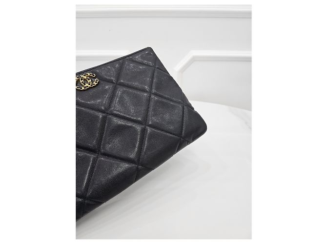 Chanel Clutch New Medium in pelle di agnello - vista 6