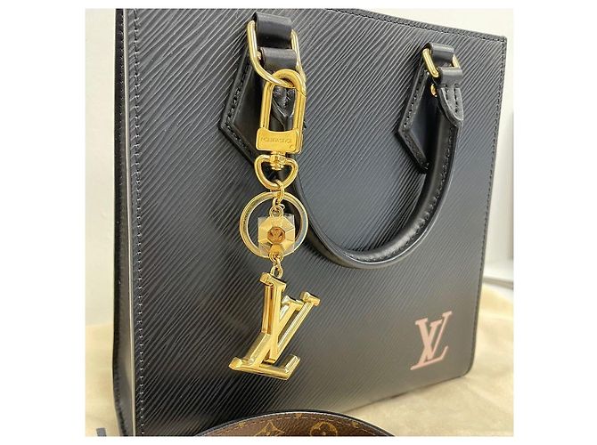 Louis Vuitton Sac Plat BB Epi Nero in Pelle - vista 3