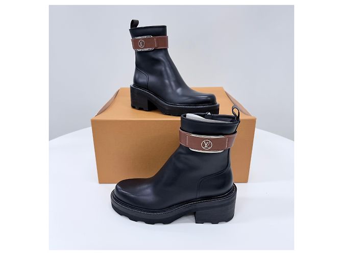 Louis Vuitton Botines Chelsea Black - vista 2