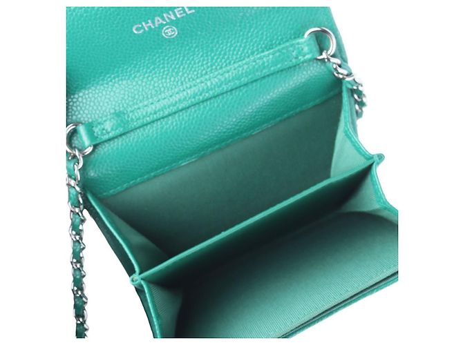 Chanel Mini WOC Chain Silver Card Wallet in Caviar Classico - vista 7
