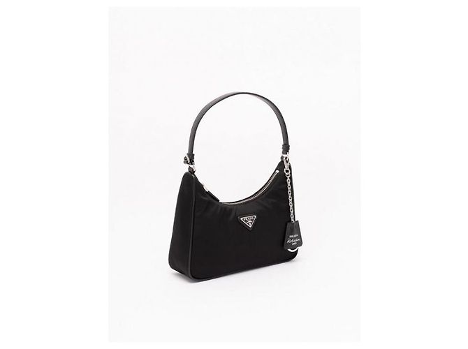 Prada Mini Bolsa Re-Edition em Nylon - vista 6
