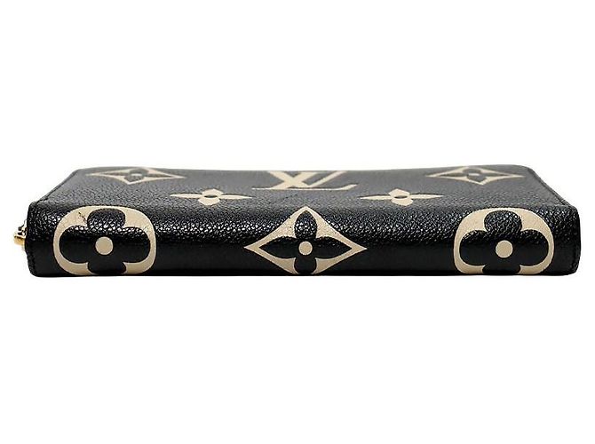 Louis Vuitton Black Epent Leather Long Wallet - vista 4