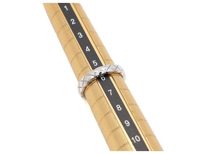 Chanel Anello Mini Quilted in Oro Bianco - vista 4