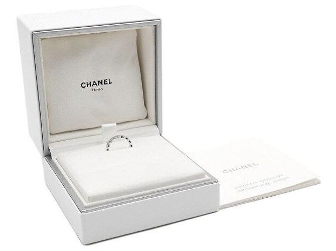 Chanel Anello Mini Quilted in Oro Bianco - vista 6