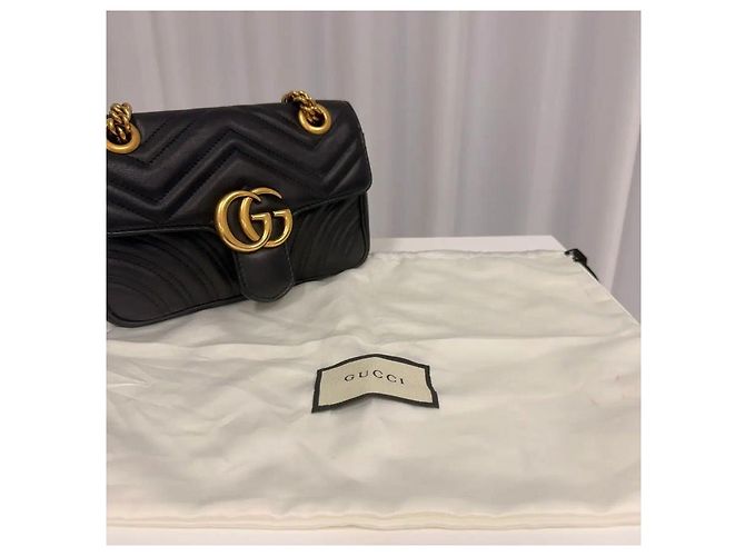 Gucci Borsa a tracolla mini Marmont Matelassé - vista 5