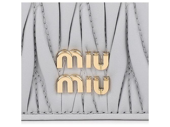 Miu Miu Kartenetui aus Nappaleder - Ansicht 9