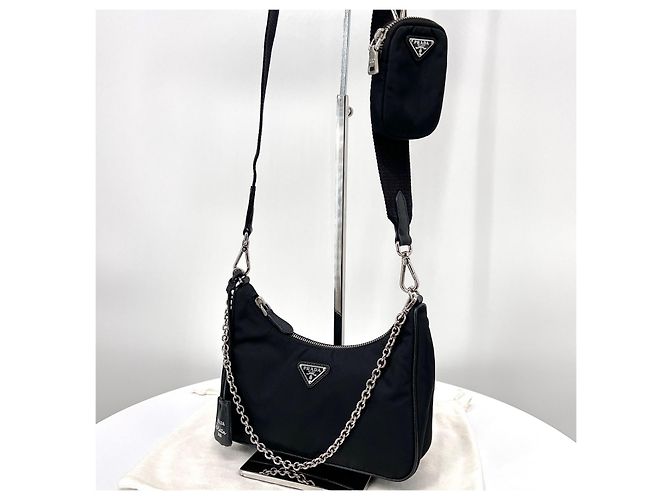 Prada Borsa Hobo Crossbody in Nylon Multi Tessuto con Catena Nero - vista 3