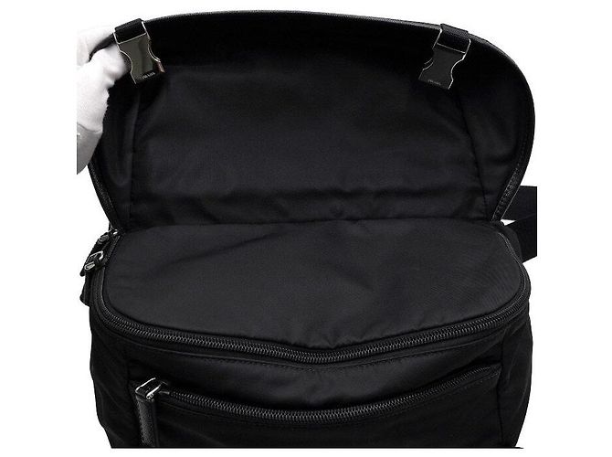 Prada Borsa a tracolla da uomo Medium Biker in Re-Nylon nera - vista 6