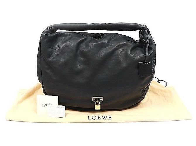 Loewe Borsa a tracolla hobo Cal Large Padlock in lambskin nero - vista 2