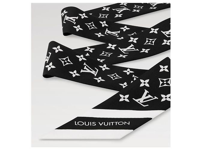 Louis Vuitton Monogram Silhouette BB Bandol Black - vista 3