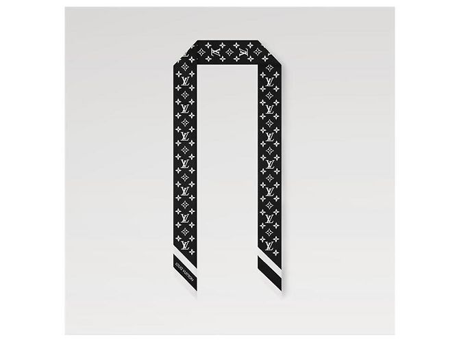 Louis Vuitton Monogram Silhouette BB Bandol Black - vista 4