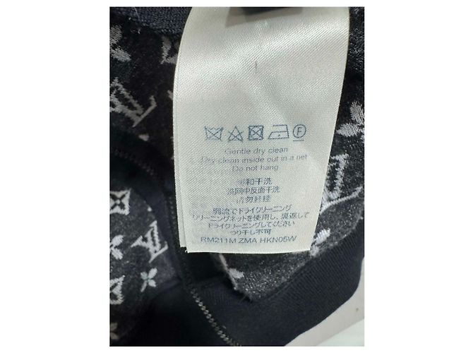Louis Vuitton Monogram Reversible Bomber Jacket - view 5