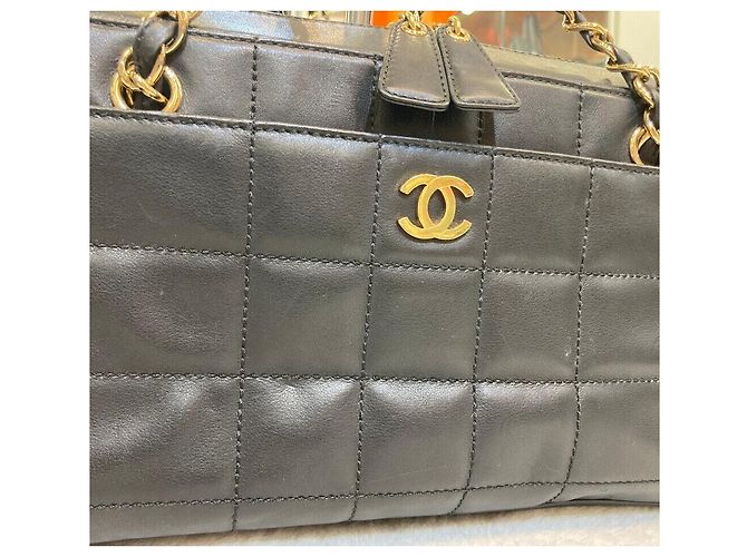 Borsa a tracolla Chanel Choco Bar Chain Black Gold Series - vista 7