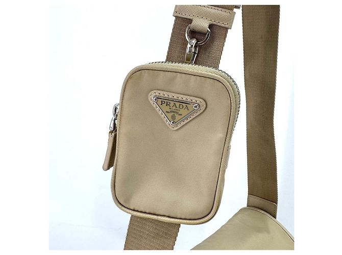 Prada Borsa a tracolla e borsa a spalla in Re-Nylon con logo triangolare - vista 13