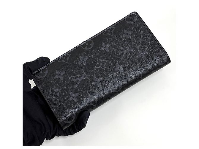 Louis Vuitton Cartera Brazza Monogram Eclipse - vista 4