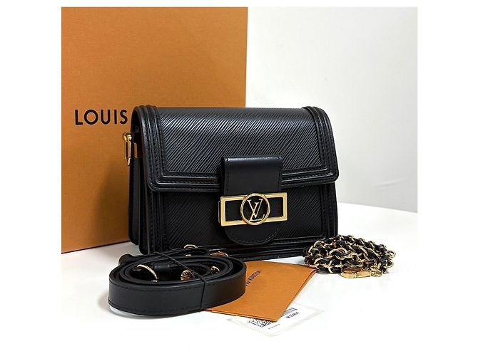 Louis Vuitton Mini Borsa a Tracolla Dauphine Épi Nera - vista 3