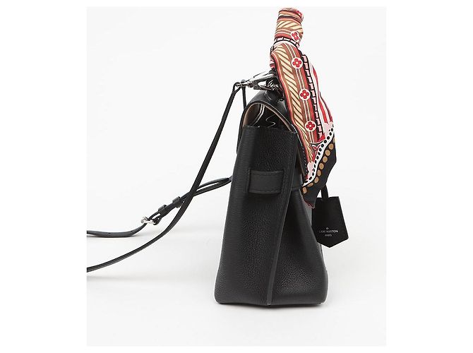 Louis Vuitton Borsa Tote Ever BB in pelle Nero - vista 5