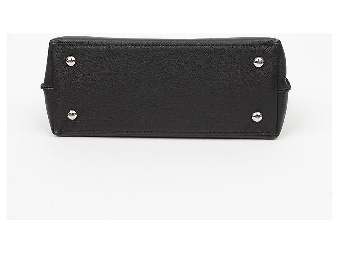 Louis Vuitton Borsa Tote Ever BB in pelle Nero - vista 6