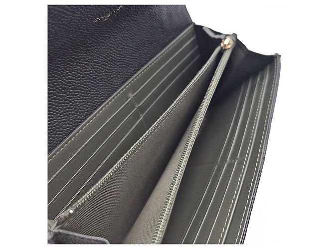 Chanel Cartera Larga Boy Flap de Caviar - vista 6
