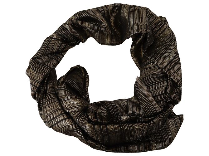 Dolce & Gabbana Sciarpa Stola Elasticizzata in Seta Oro Metallizzato - vista 2