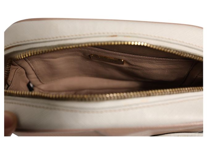 Prada Picca borsa a tracolla in pelle Clay Gray - vista 5