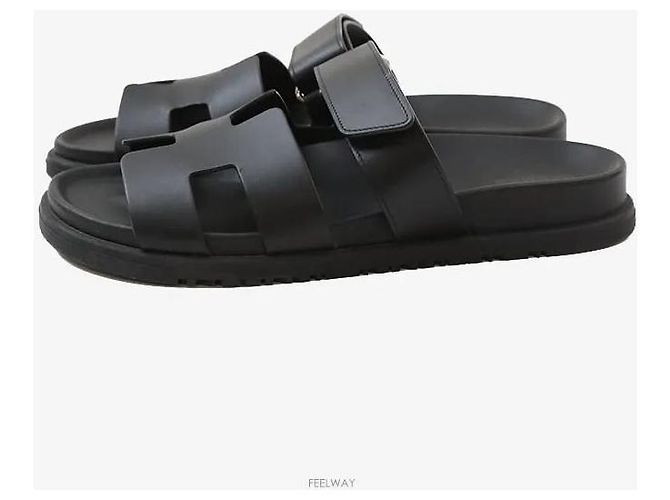 Hermès Sandali Chypre in pelle di vitello Noir Black - vista 3