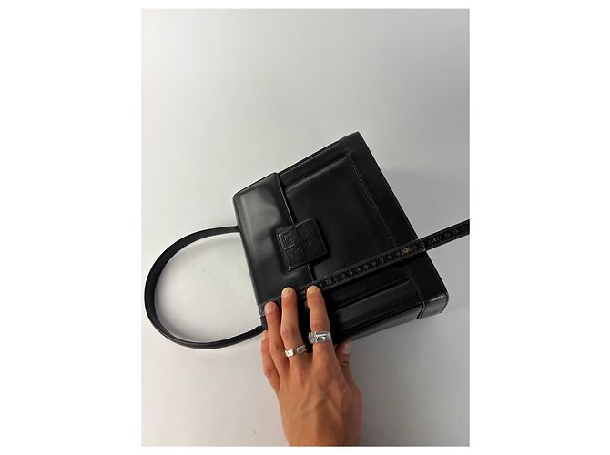 Borsa strutturata Vintage Givenchy 4G con manico, fine anni '70, Black - vista 5