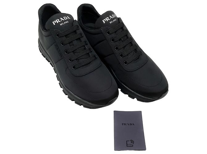 Prada Piuma Sneaker aus schwarzem Nylon - Ansicht 7