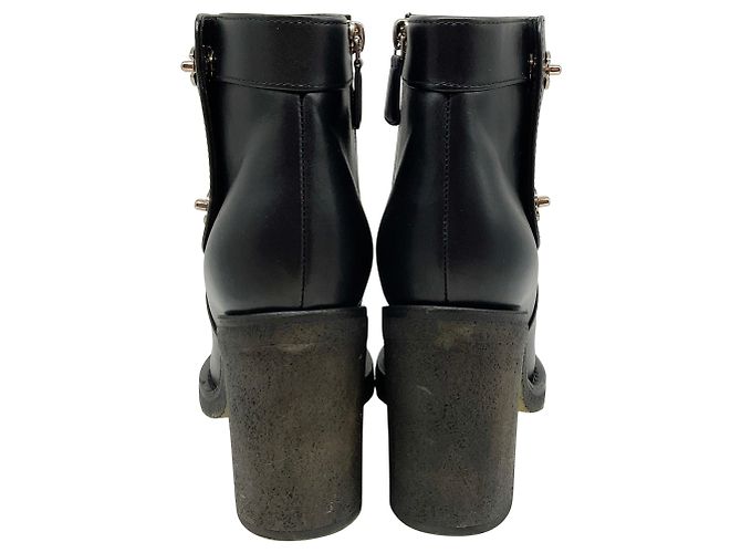 Botines Chanel de piel negra con cierre CC - vista 5