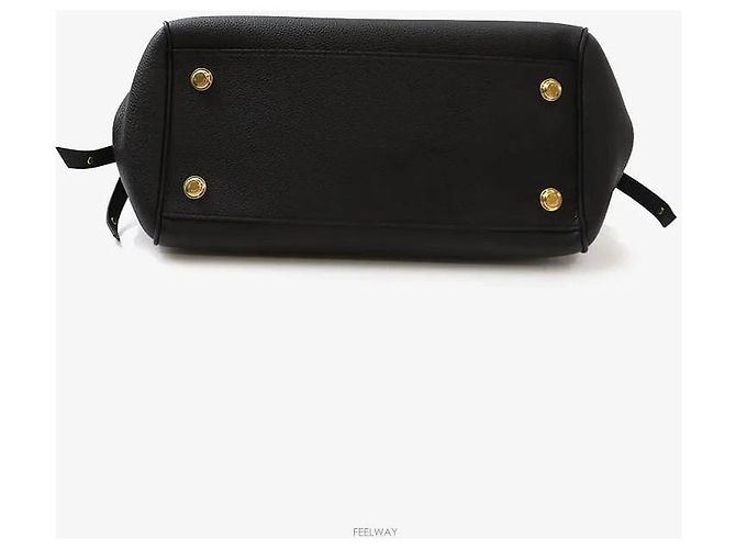 Louis Vuitton Borsa a tracolla Mila MM Capskin Black Gold - vista 4