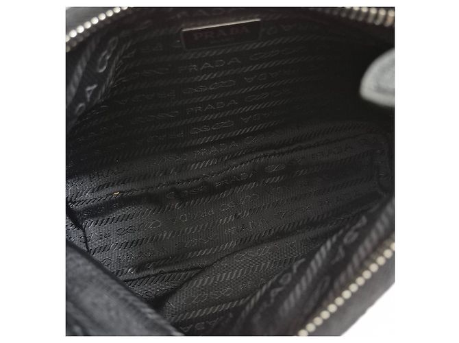 Prada Borsa Hobo Crossbody in Nylon Multi Tessuto Nera - vista 12