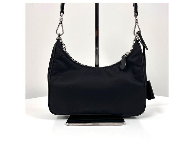 Prada Borsa Hobo Crossbody in Nylon Multi Tessuto Nera - vista 5