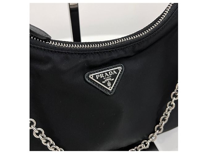 Prada Borsa Hobo Crossbody in Nylon Multi Tessuto Nera - vista 7