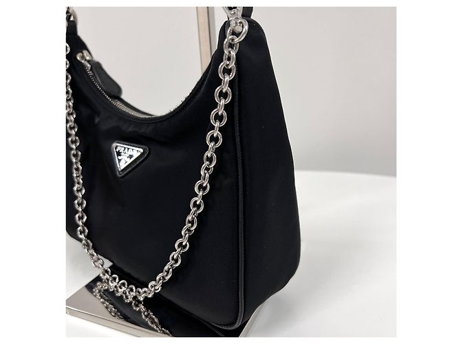 Prada Borsa Hobo Crossbody in Nylon Multi Tessuto Nera - vista 9