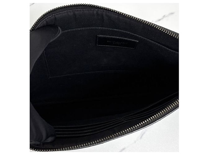 Autre Marque Clutch in pelle Monogram Nero - vista 9