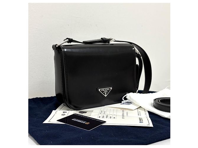 Prada Borsa a spalla e crossbody con logo triangolare spazzolato Nero - vista 4