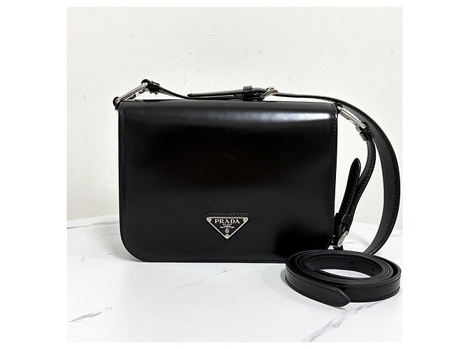 Prada Borsa a spalla e crossbody con logo triangolare spazzolato Nero - vista 7