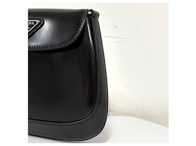 Prada Borsa a tracolla mini Cleo Brushed Borsa crossbody Nera - vista 10