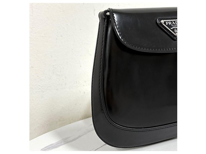 Prada Borsa a tracolla mini Cleo Brushed Borsa crossbody Nera - vista 11