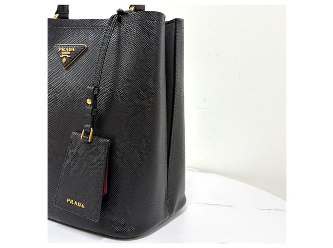 Prada Borsa Tote Pannier in Saffiano Borsa a Tracolla Nero - vista 10