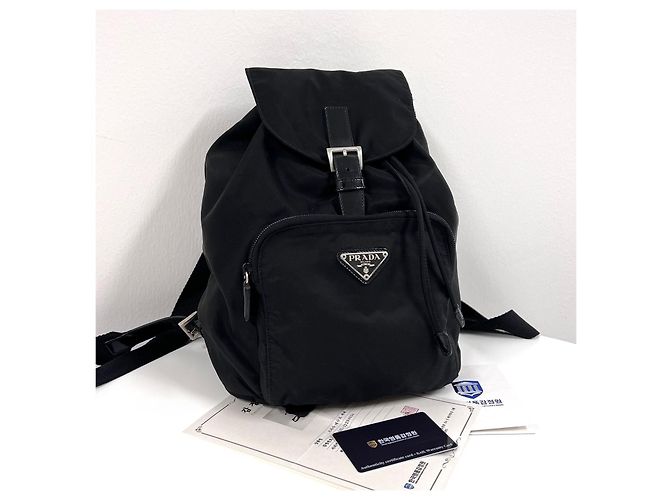 Prada Zaino in nylon con logo triangolare Nero - vista 4