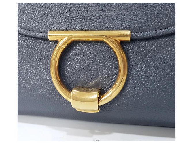Salvatore Ferragamo Borsa a spalla Gancini Margo Small Tote - vista 3