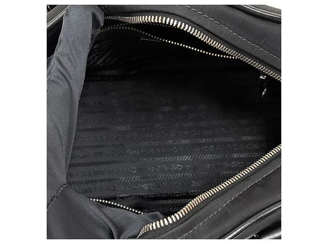 Prada Borsa Tote Bowling in nylon con logo, borsa a tracolla nera - vista 12