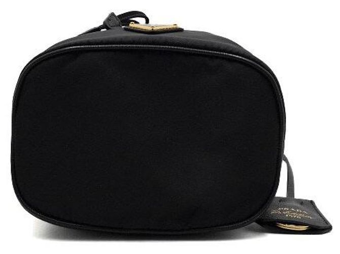 Prada Mini borsa tote a secchiello con logo triangolare - vista 6