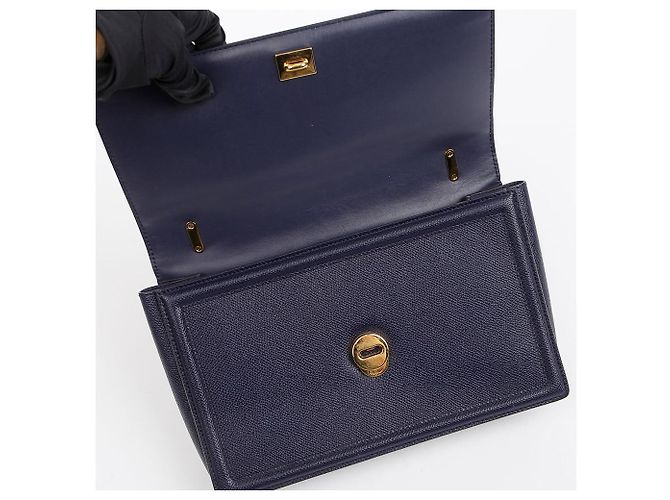 Salvatore Ferragamo Borsa a tracolla con catena Medium - vista 9