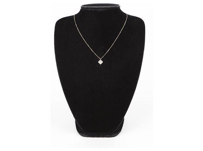 Van Cleef & Arpels Collana con pendente Alhambra Oro Giallo Madreperla - vista 2