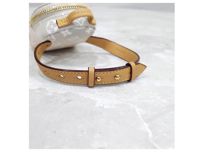 Louis Vuitton Bracciale con charm Monogram by the Pool - vista 5