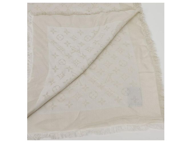 Louis Vuitton Chal Monogram Shine White - vista 5