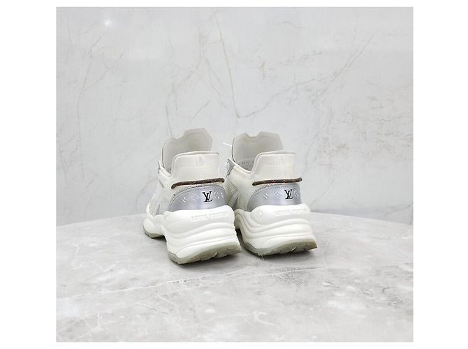 Louis Vuitton Monogram Run Sneaker - Ansicht 4