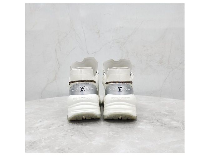 Louis Vuitton Monogram Run Sneaker - Ansicht 5